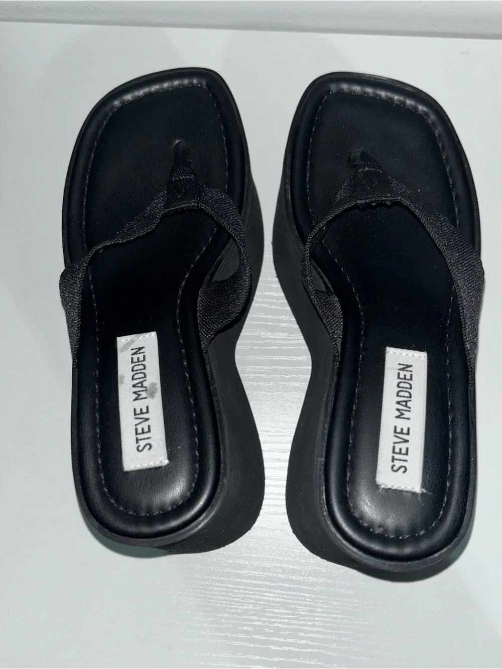 Steve Madden make statement